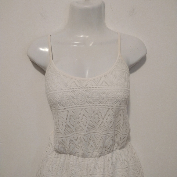 No Comment. - White Lace Sleeveless Romper - Picture 3 of 14